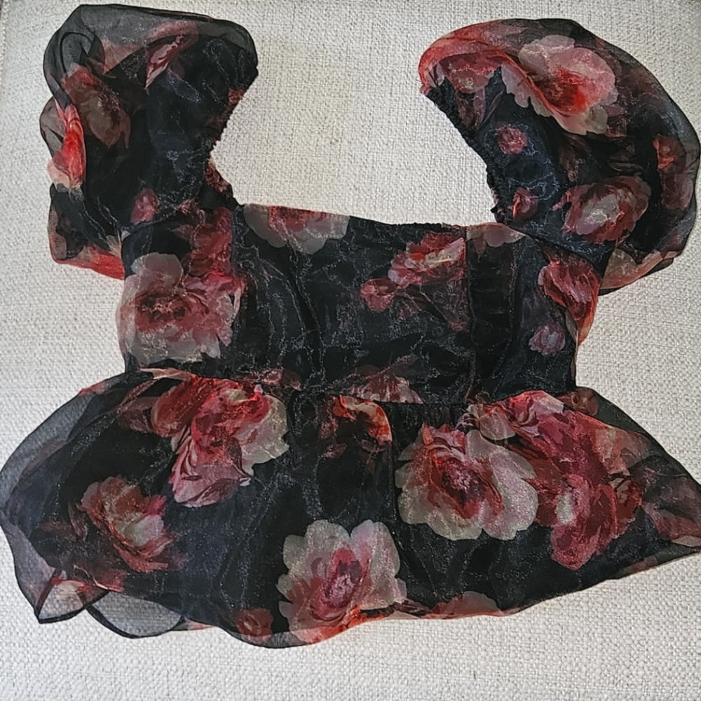 Thirty/Thirty rose babydoll blouse